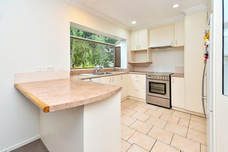 Photo of property in 15 Len Garlick Place, Pahurehure, Papakura, 2113