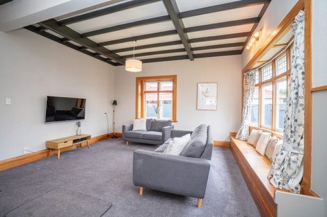 Photo of property in 216 Grey Street, Palmerston North, 4414