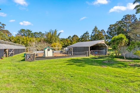 Photo of property in 202 Muriwai Valley Road, Muriwai, Waimauku, 0881