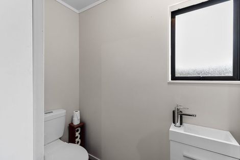 Photo of property in 96 Holland Road, Fairfield, Hamilton, 3214