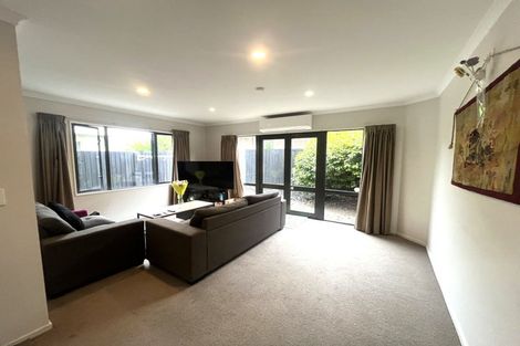 Photo of property in 4/67 Brockworth Place, Riccarton, Christchurch, 8011