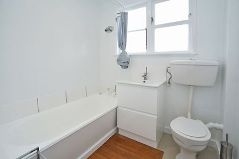 Photo of property in 12 Le Quesne Place, Fairfield, Hamilton, 3214