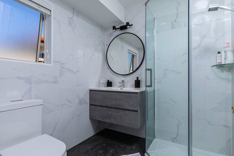 Photo of property in 27 Summerland Drive, Henderson, Auckland, 0612