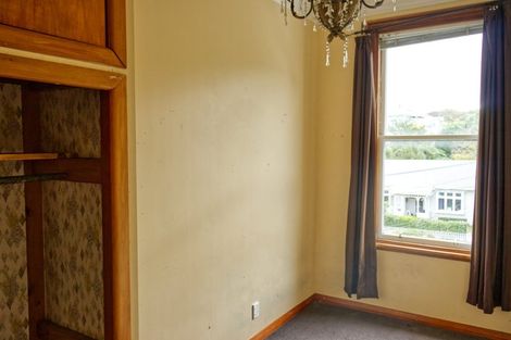 Photo of property in 15 Dee Street, Island Bay, Wellington, 6023