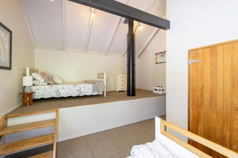 Photo of property in 235 No 2 Line, Okoia, Whanganui, 4572