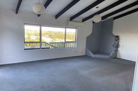 Photo of property in 1/26 Noeleen Street, Glenfield, Auckland, 0629