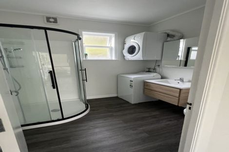 Photo of property in 63 Delhi Crescent, Khandallah, Wellington, 6035