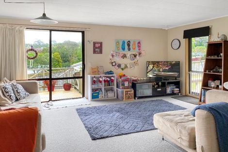 Photo of property in 1/151 Spinella Drive, Bayview, Auckland, 0629