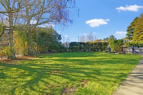 Photo of property in 13 Harker Street, Waipawa, 4210
