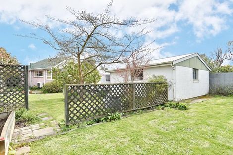 Photo of property in 236 Grimseys Road, Redwood, Christchurch, 8051