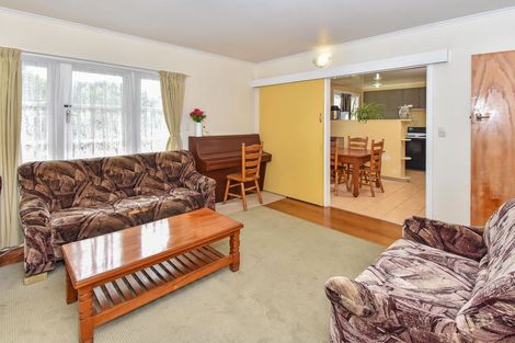 Photo of property in 7 Smiths Avenue, Papakura, 2110