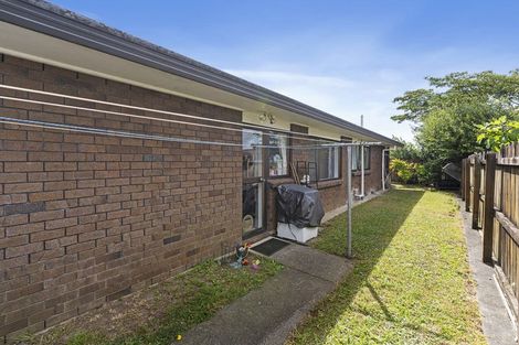 Photo of property in 2/17 Seneca Court, Golflands, Auckland, 2013