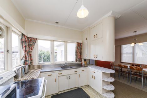 Photo of property in 20 East Street, Terrace End, Palmerston North, 4410
