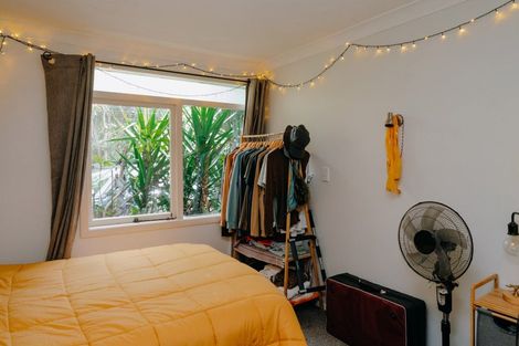 Photo of property in 22 Airlie Road, Plimmerton, Porirua, 5026