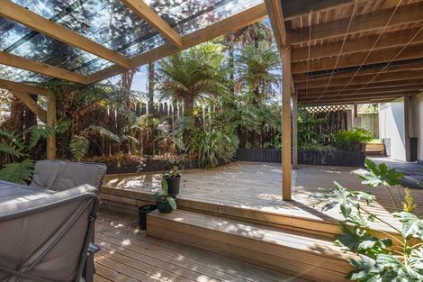 Photo of property in 28 Petrie Street, Pomare, Rotorua, 3015