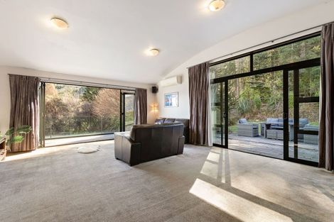 Photo of property in 32 Closeburn Road, Closeburn, Queenstown, 9371