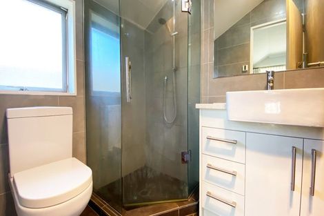 Photo of property in 33 Saint Maroun Rise, The Gardens, Auckland, 2105