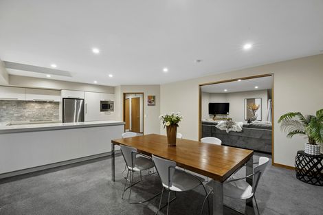 Photo of property in 17 Shandon Road, Vauxhall, Dunedin, 9013