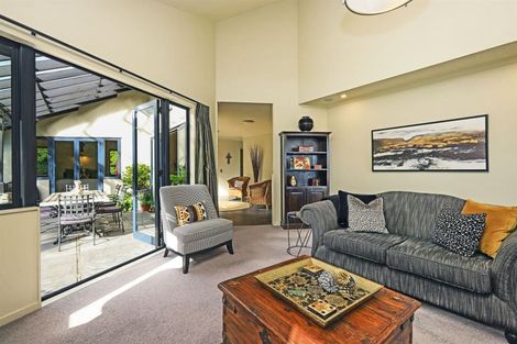 Photo of property in 5 Laing Cove, Havelock North, 4130