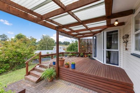 Photo of property in 1 Jonathan Place, Putaruru, 3411