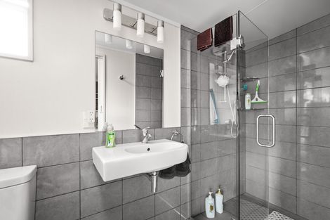 Photo of property in 1 Royal Terrace, Alexandra, 9320