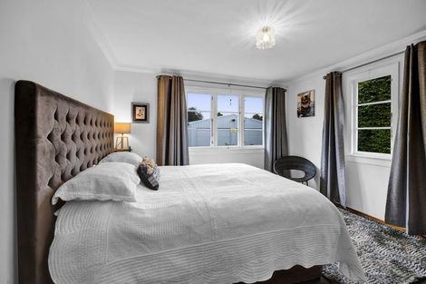 Photo of property in 63 Turuturu Road, Hawera, 4610