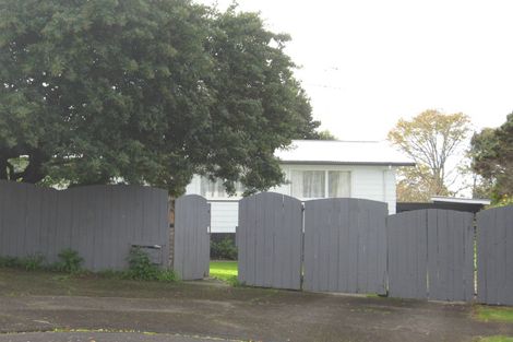 Photo of property in 13 Valencia Place, Manurewa, Auckland, 2102