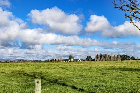 Photo of property in 585 Coutts Island Road, Coutts Island, Christchurch, 7670