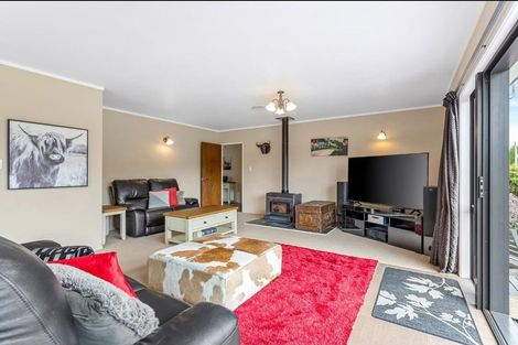 Photo of property in 90 Fahey Road, Bombay, 2675