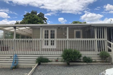 Photo of property in 2 Waimahanga Road, Onerahi, Whangarei, 0110