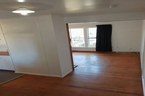 Photo of property in 31ab Kokiri Crescent, Waitangirua, Porirua, 5024