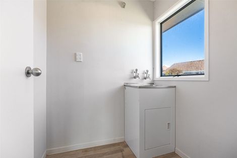 Photo of property in 12 Pureora Place, Clendon Park, Auckland, 2103