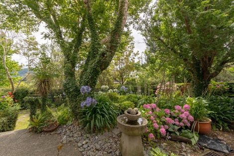 Photo of property in 13 Chichester Drive, Pinehaven, Upper Hutt, 5019