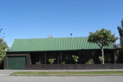 Photo of property in 32 Hill View Crescent, Highfield, Timaru, 7910