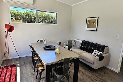 Photo of property in 106 Nikau Close, Matarangi, Whitianga, 3592