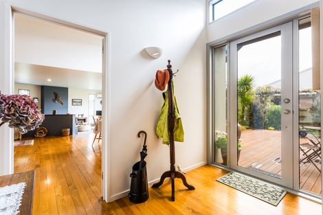 Photo of property in 11 Mallard Place, Mosgiel, 9024