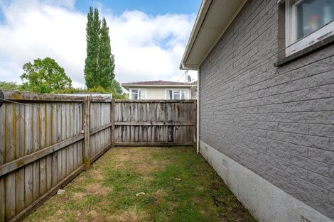 Photo of property in 56 Fairview Road, Western Heights, Rotorua, 3015