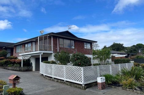 Photo of property in 1/29 Rapallo Place, Farm Cove, Auckland, 2012