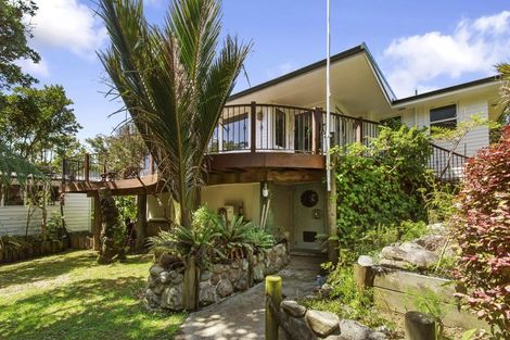 Photo of property in 7 Christopher Way, Paparangi, Wellington, 6037