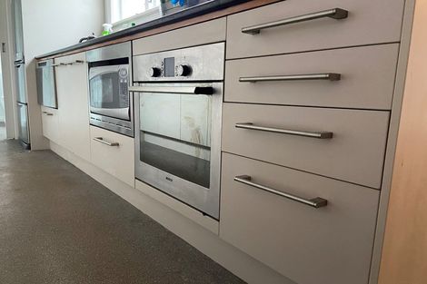 Photo of property in 10 Hiropi Street, Newtown, Wellington, 6021