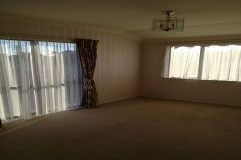 Photo of property in 32 Salisbury Street, Levin, 5510