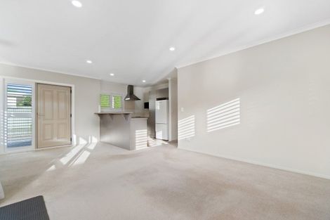 Photo of property in 80a Williams Street, Cambridge, 3434
