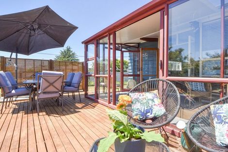 Photo of property in 22 Victoria Street, Carterton, 5713