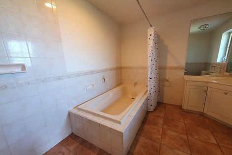 Photo of property in 60 Lewis Crescent, Rolleston, 7614