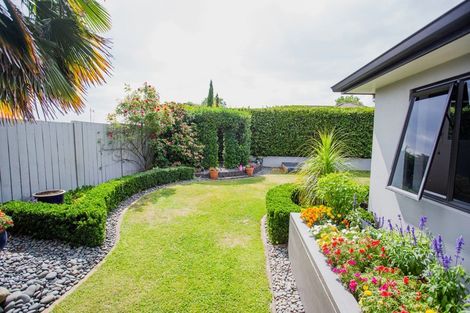 Photo of property in 15 Naomi Place, Cambridge, 3434