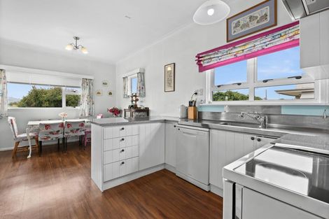 Photo of property in 905 Southland Road, Raureka, Hastings, 4120