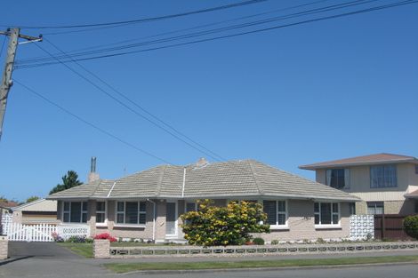 Photo of property in 4 Highsted Road, Bishopdale, Christchurch, 8053