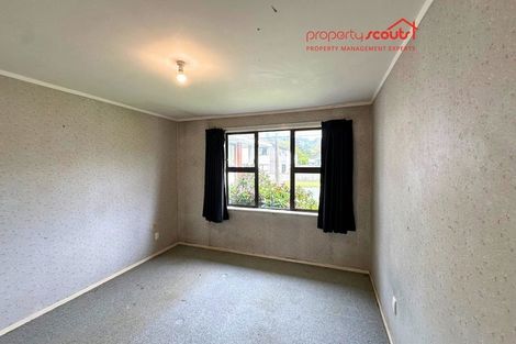 Photo of property in 22 Molesworth Street, Taita, Lower Hutt, 5011