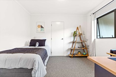 Photo of property in 16 Amberley Crescent, Bethlehem, Tauranga, 3110