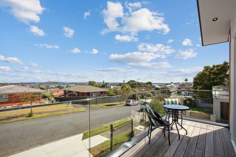 Photo of property in 39c Sorrel Crescent, Bucklands Beach, Auckland, 2012